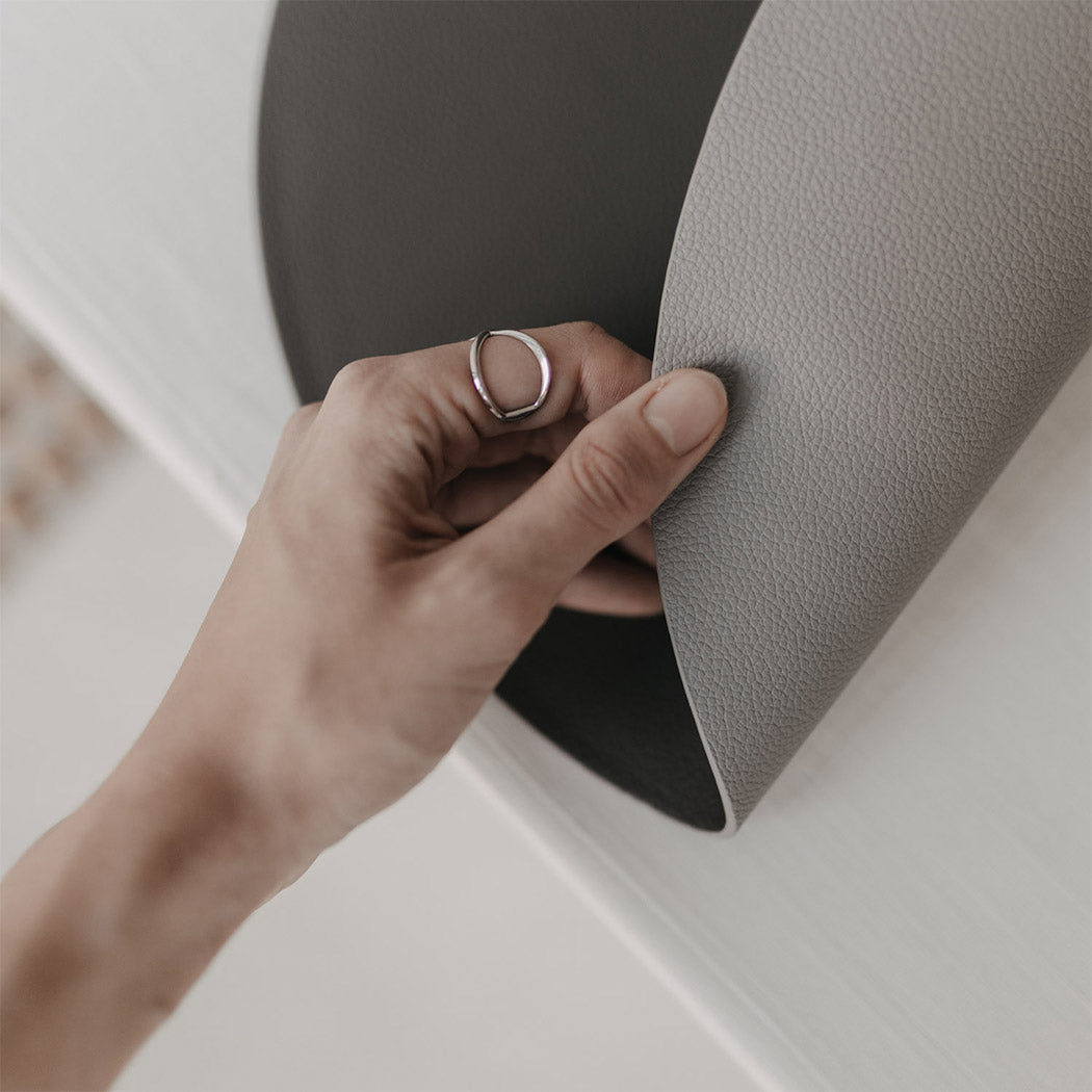 Wendbares Platzset "Herz" (Grau)