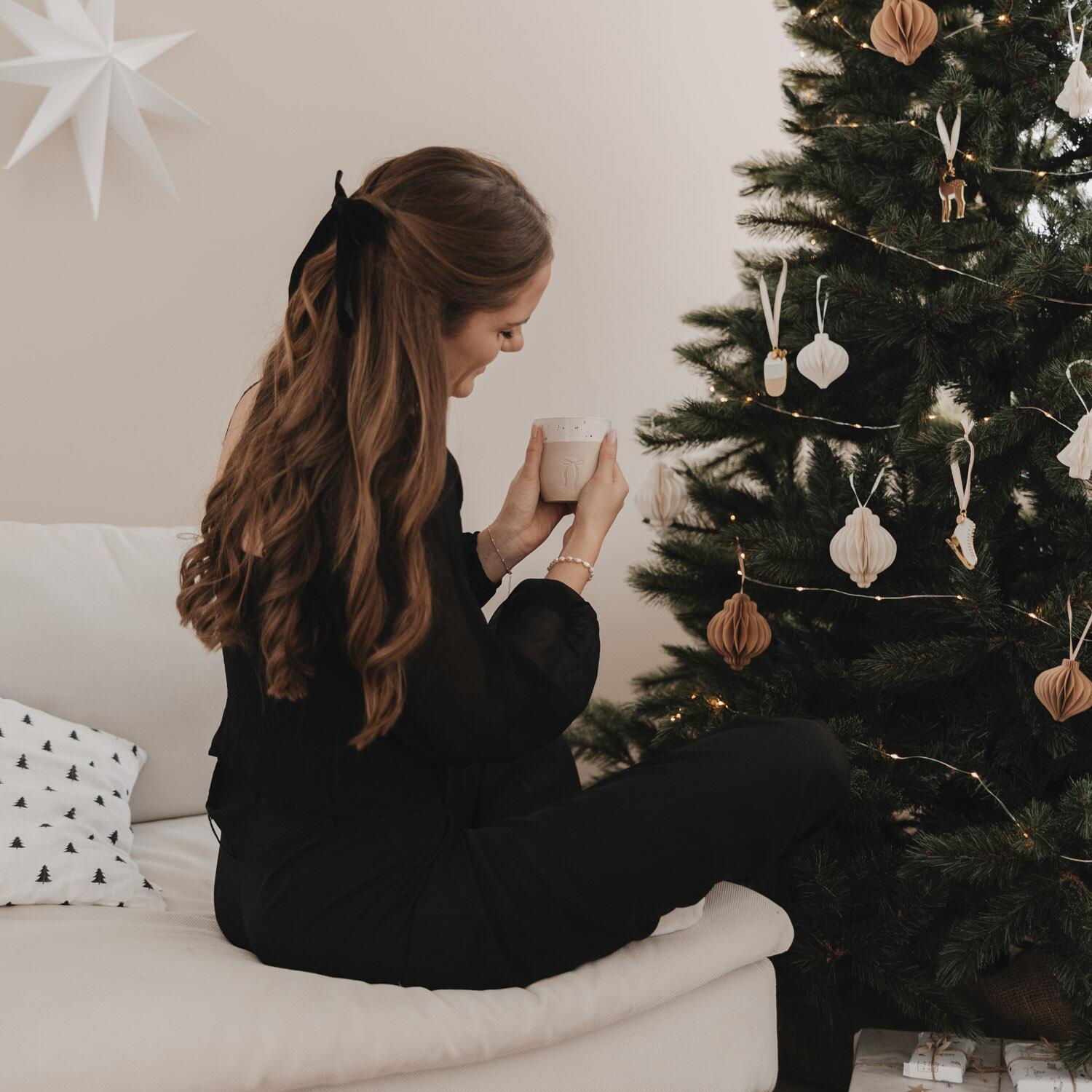 Limitierter Becher "Schleife"