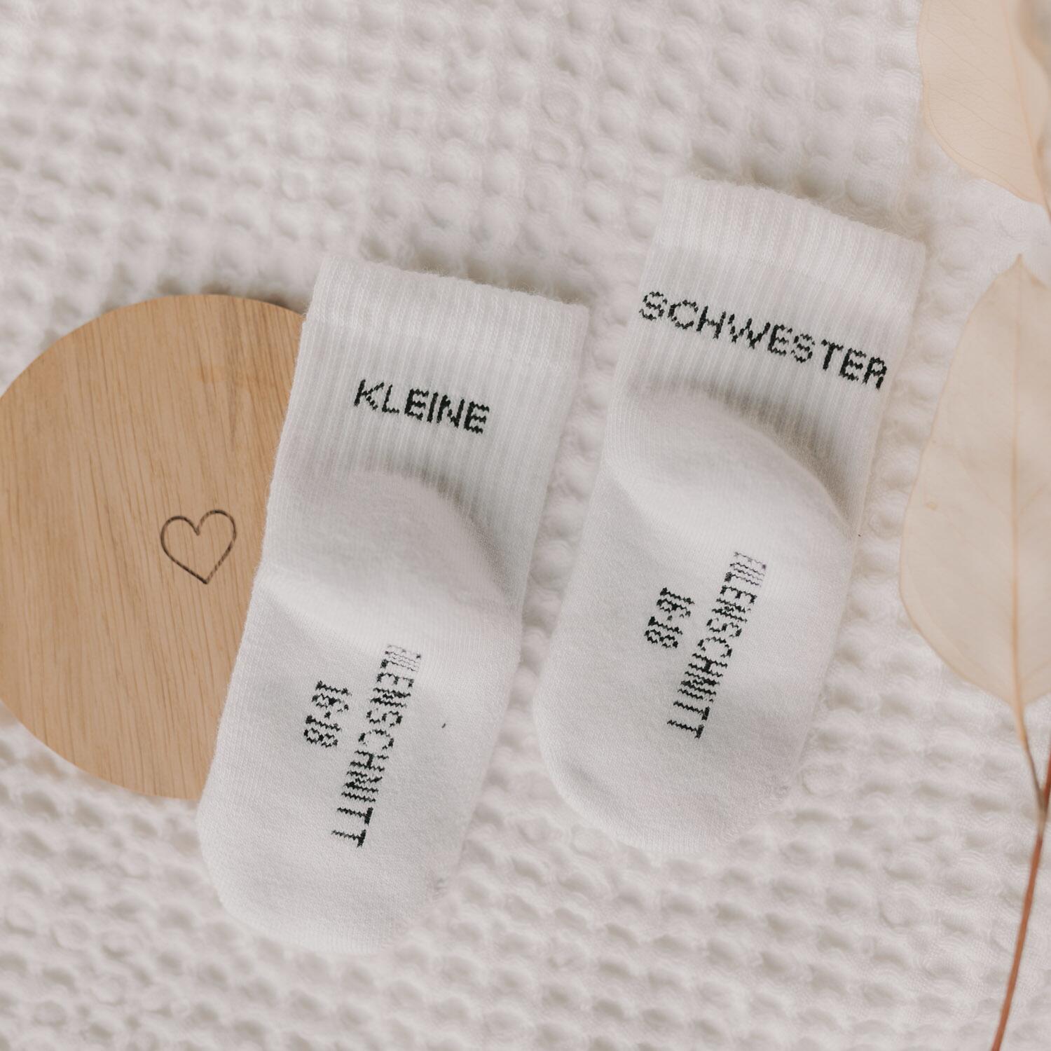 Babysocken "Kleine Schwester" - 3 Monate (Weiß)