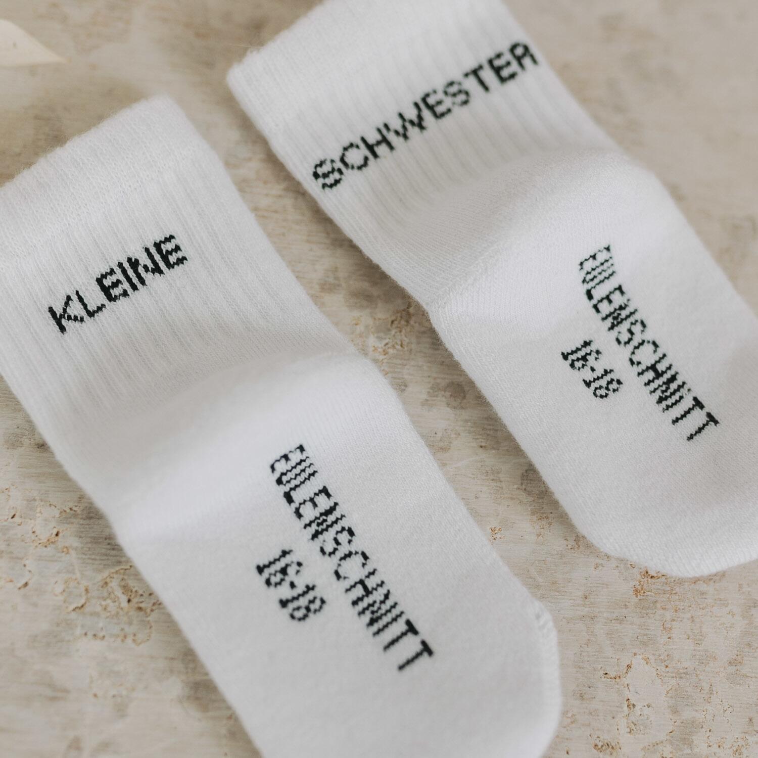 Babysocken "Kleine Schwester" - 3 Monate (Weiß)