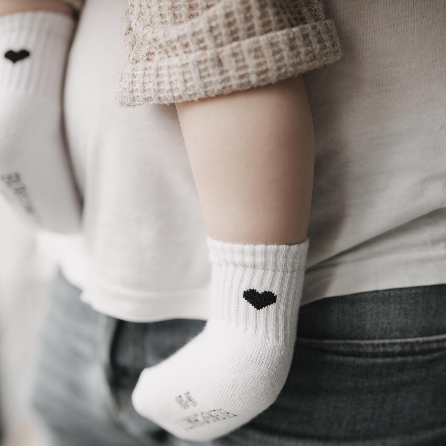 Babysocken "Herz" - 3 Monate (Schwarz)