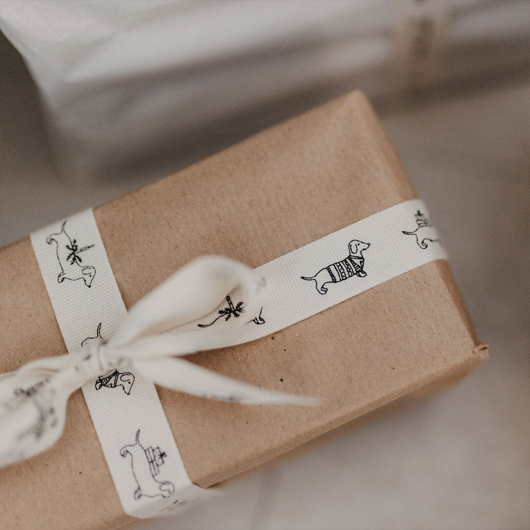 Geschenkband "Weihnachtsdackel" - 5m