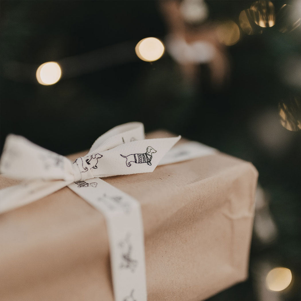 Geschenkband "Weihnachtsdackel" - 5m