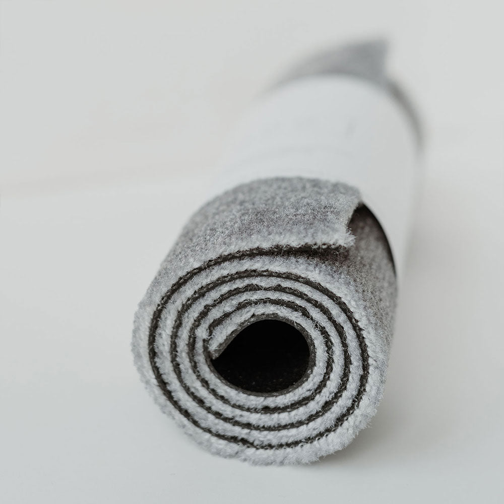 Kleine waschbare Fußmatte "Weiße Herzen" - 75x25 cm