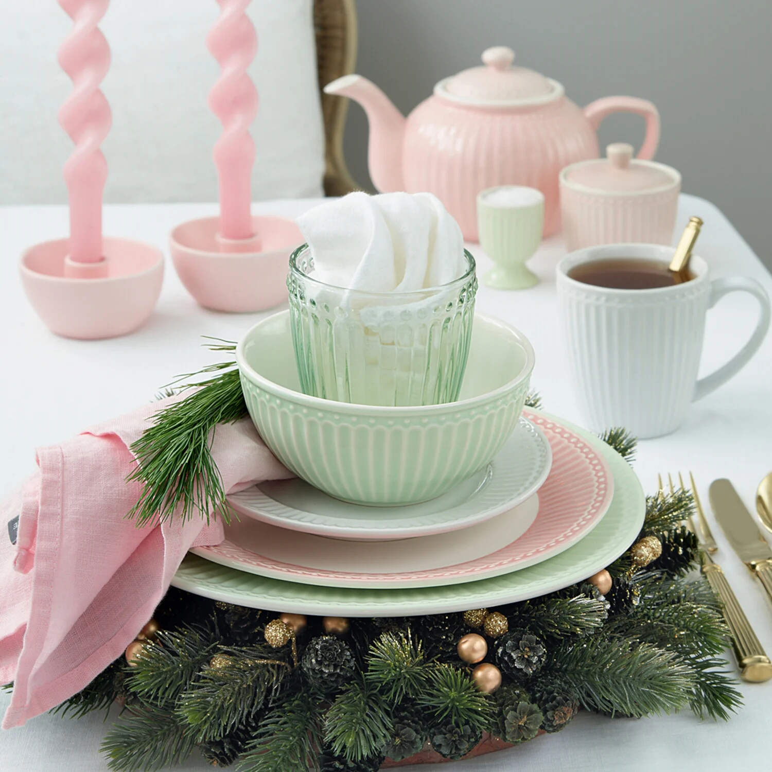 Essteller "Alice" (Pale Pink)