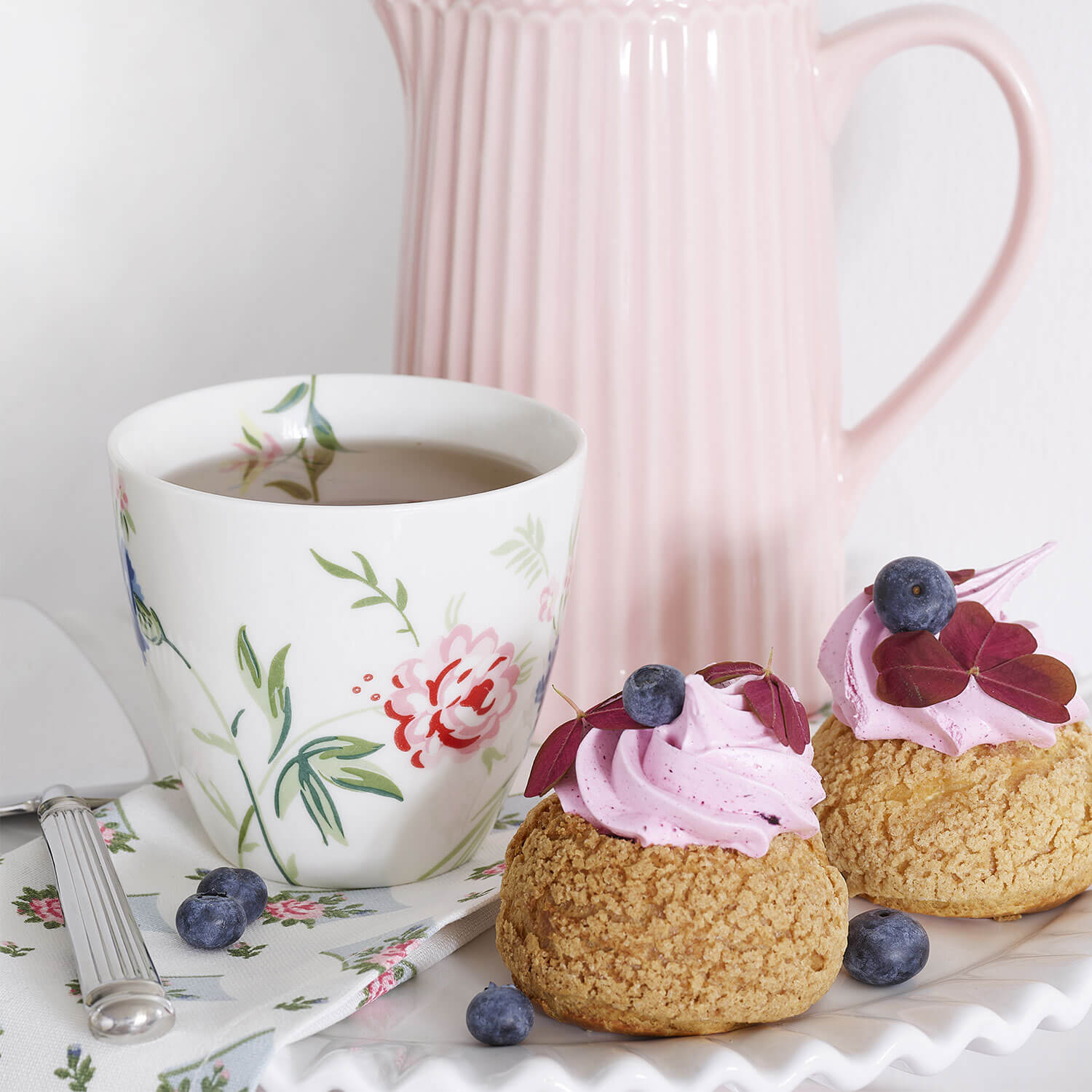 Latte Cup "Henriette" (White)