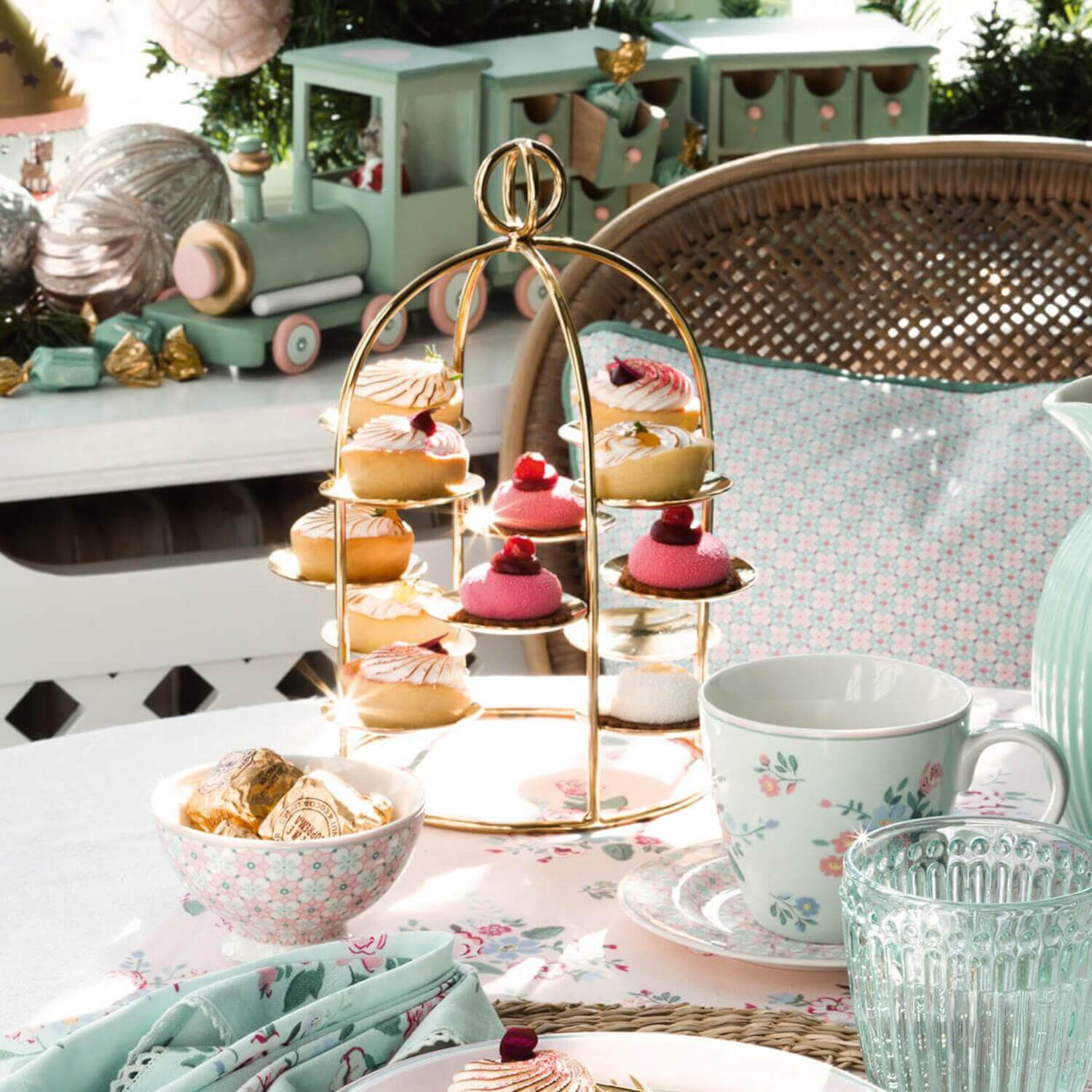 Tasse "Inge-Marie" - 350 ml (Mint) GreenGate