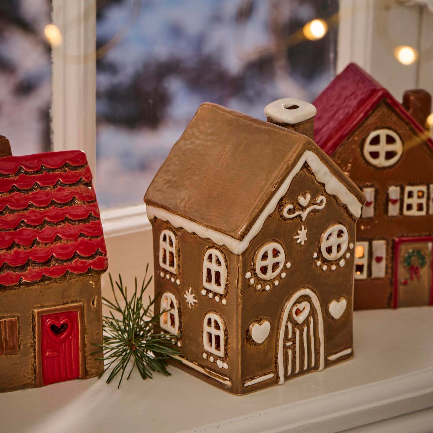 Haus für Teelicht "Stillenat - Gingerbread Rundbogentür" - 10x8,2x15,5 cm (Braun) Ib Laursen