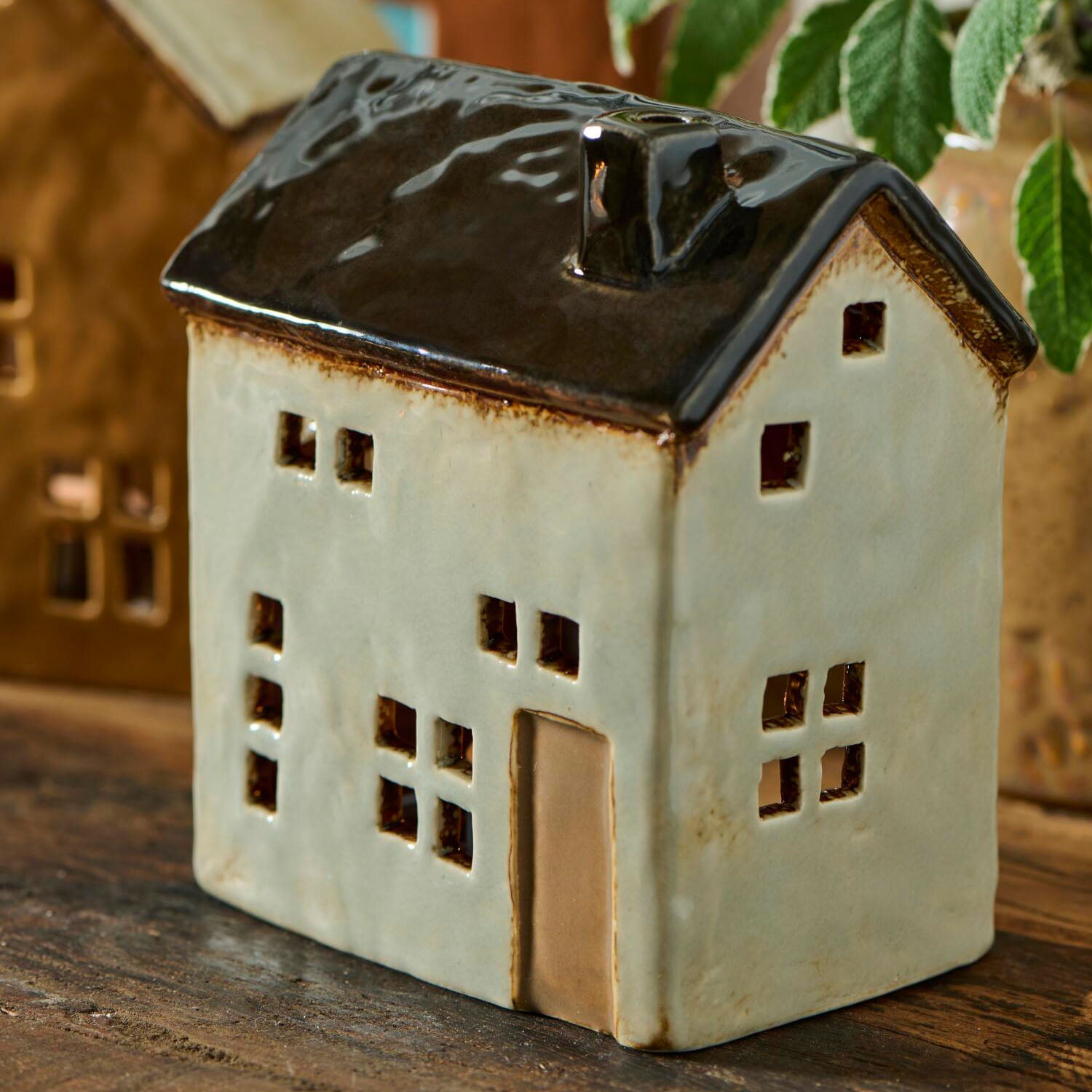 Teelicht-Haus "Brighton" - 11,3x7,5x13,2 cm (Braun)