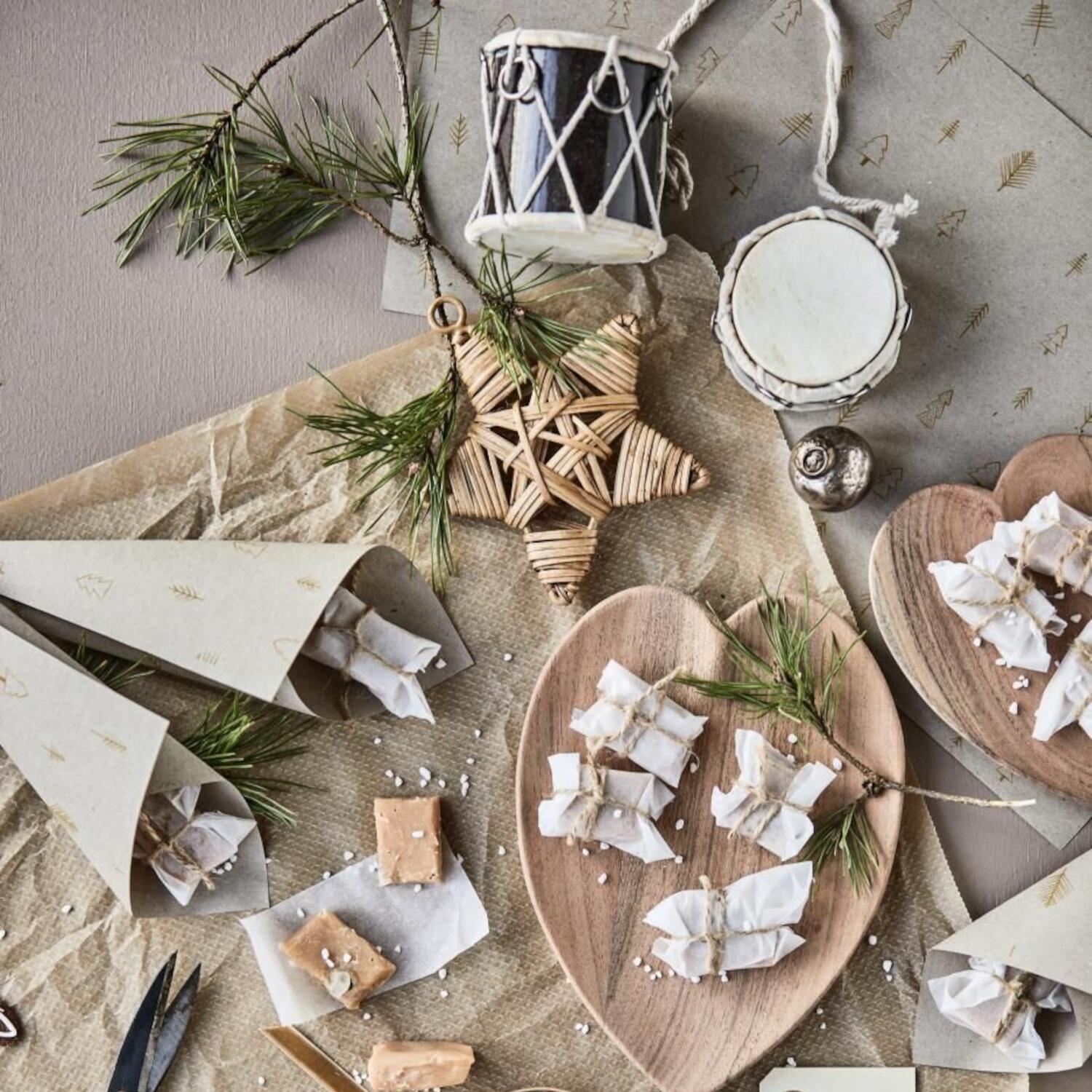 herzförmiger Schalensatz im 2er-Set (Natur)