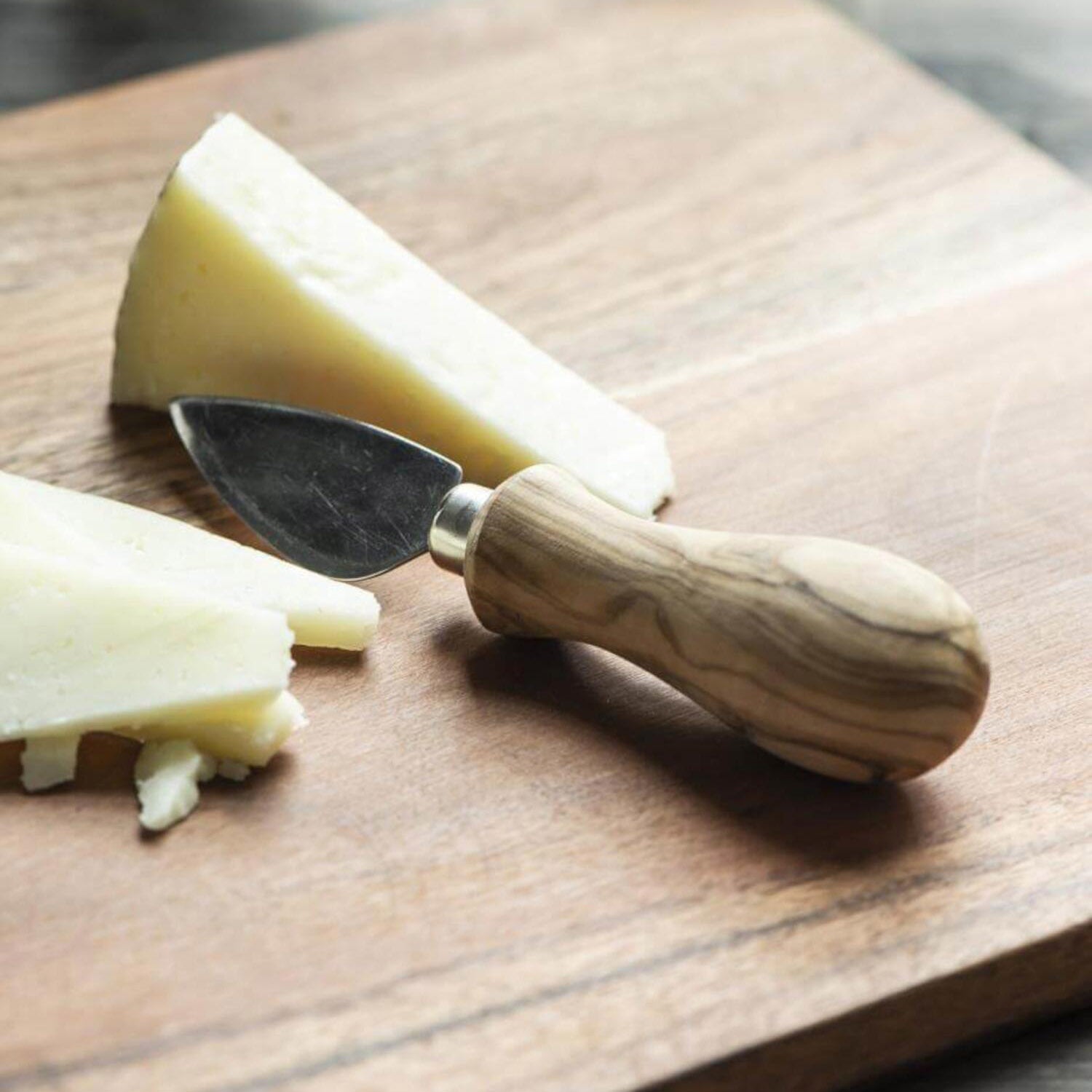 Käsemesser mit Olivenholzgriff (Braun)