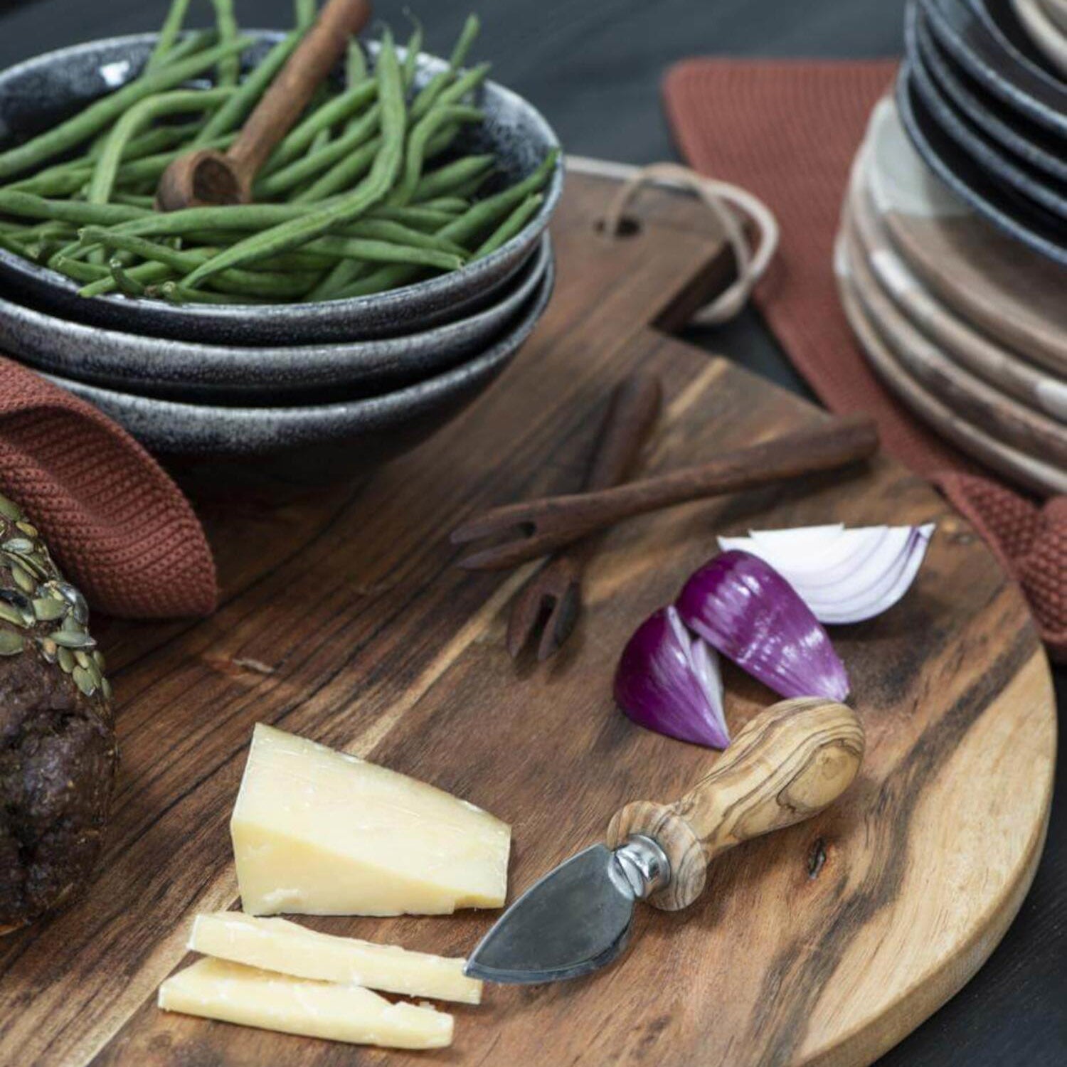 Käsemesser mit Olivenholzgriff (Braun)