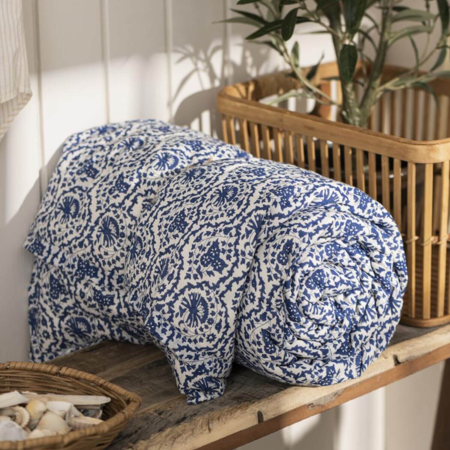Quilt "Clara" - 170x130 cm (Blau/Weiß) Ib Laursen