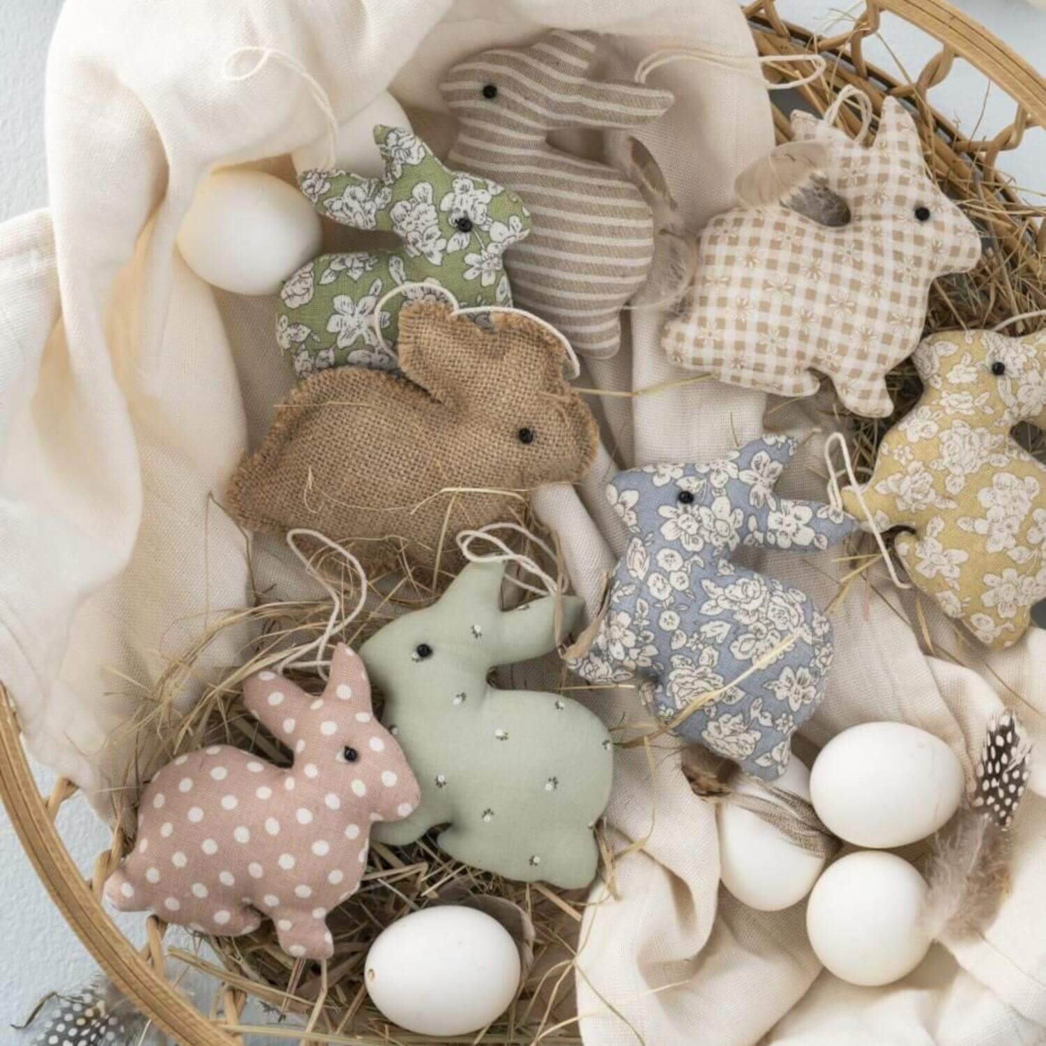 Osterhase "Muster" im 4er-Set - 10,5x3x11 cm (Bunt)