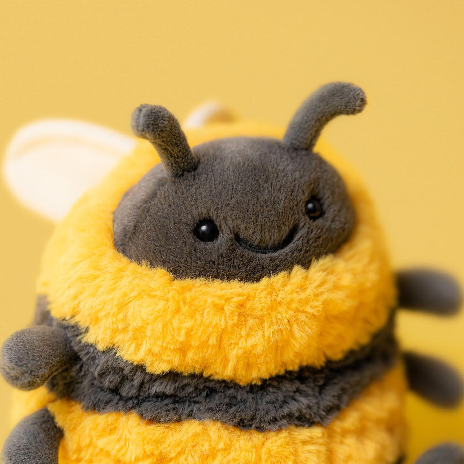 Jellycat Kuscheltier Biene "Albee Bee" - 16 cm (Gelb/Schwarz)