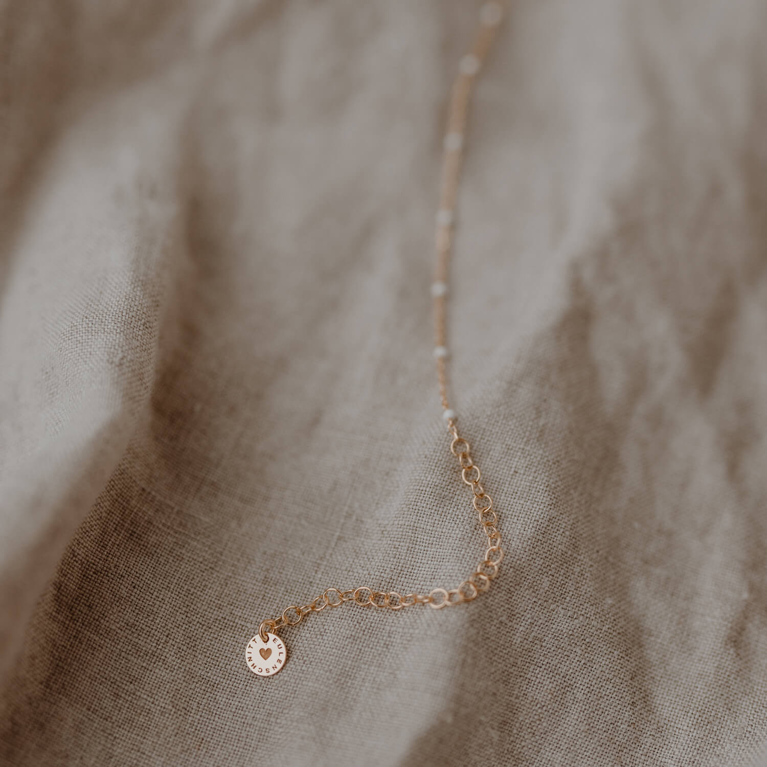 Kette "Lini" - 40-45 cm (Gold/Weiß)
