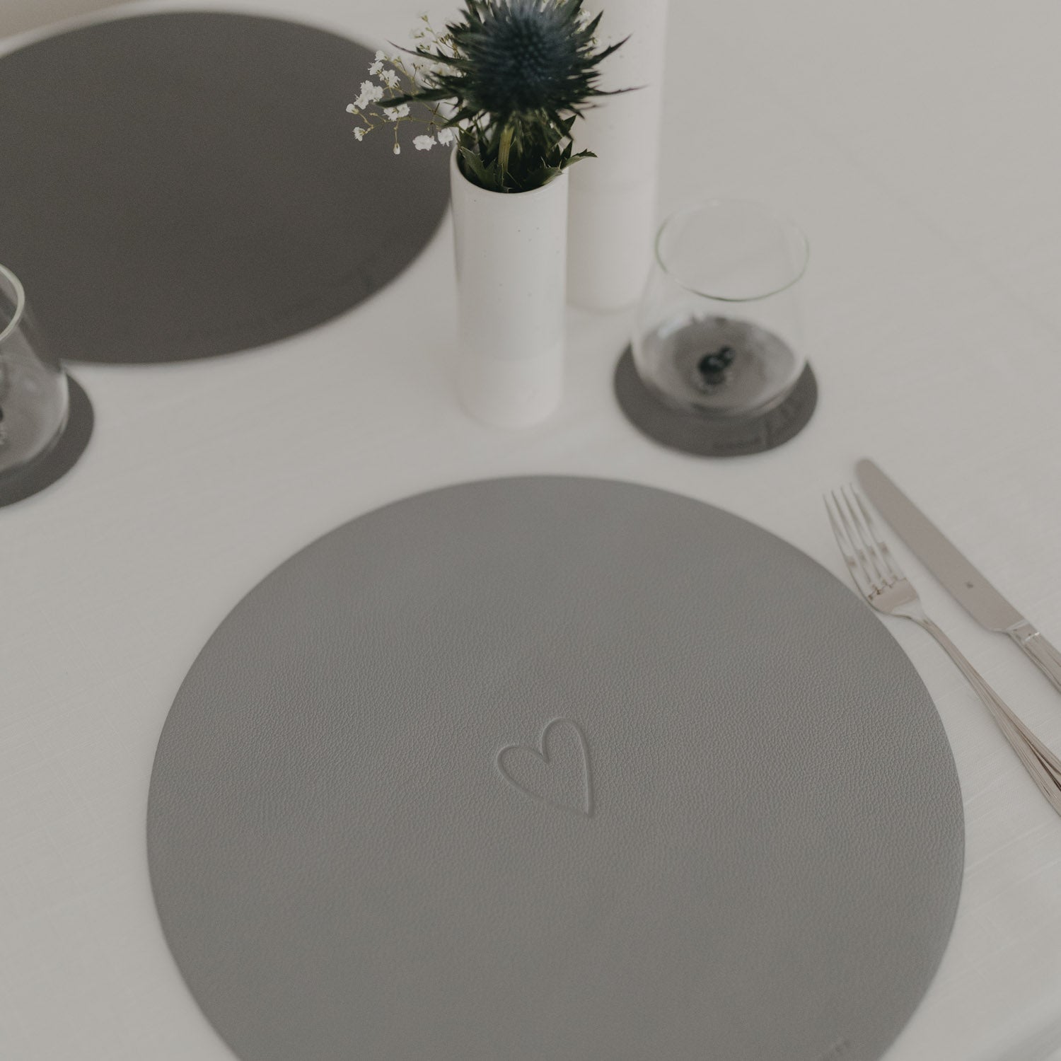 Wendbares Platzset "Herz" (Grau)