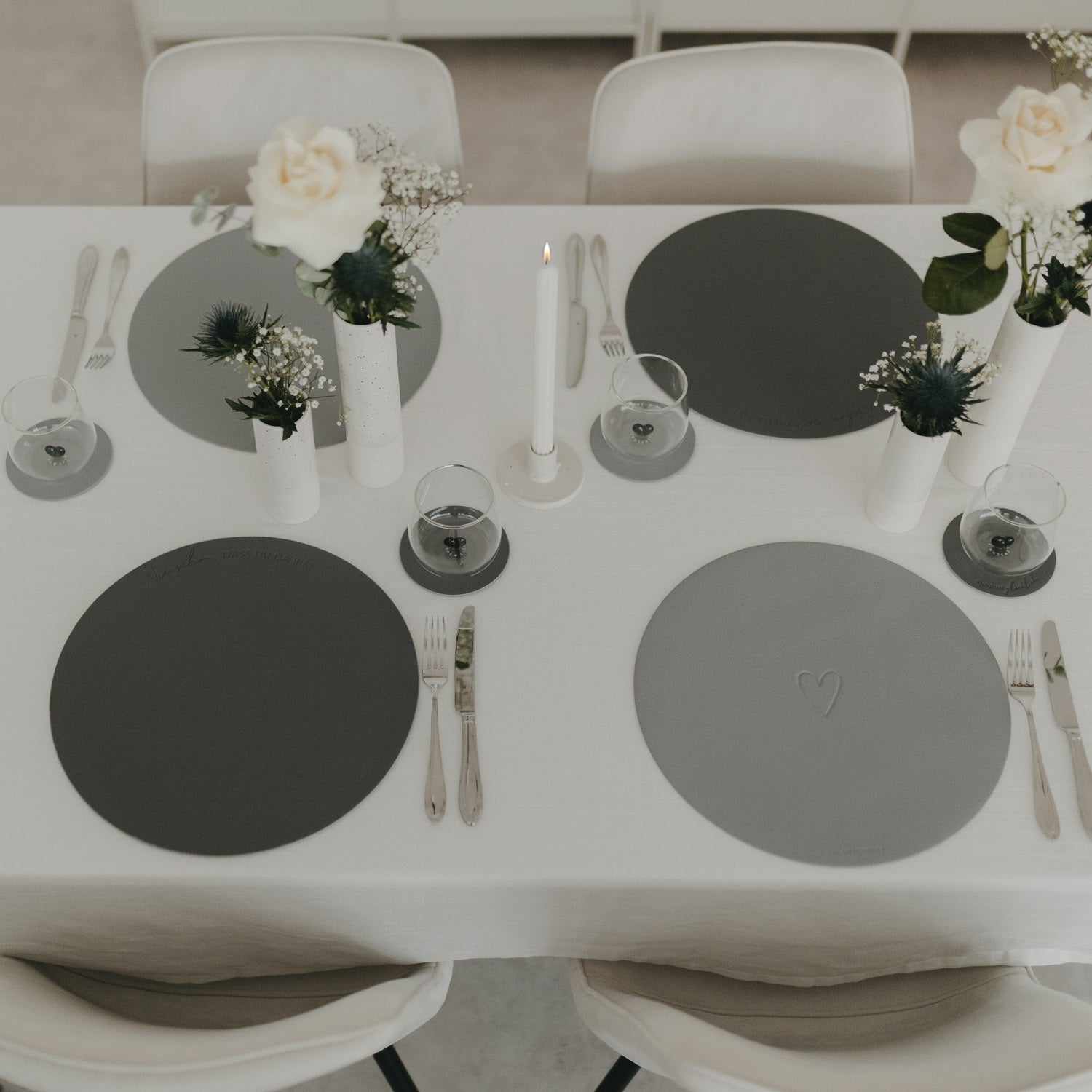 Wendbares Platzset "Herz" (Grau)