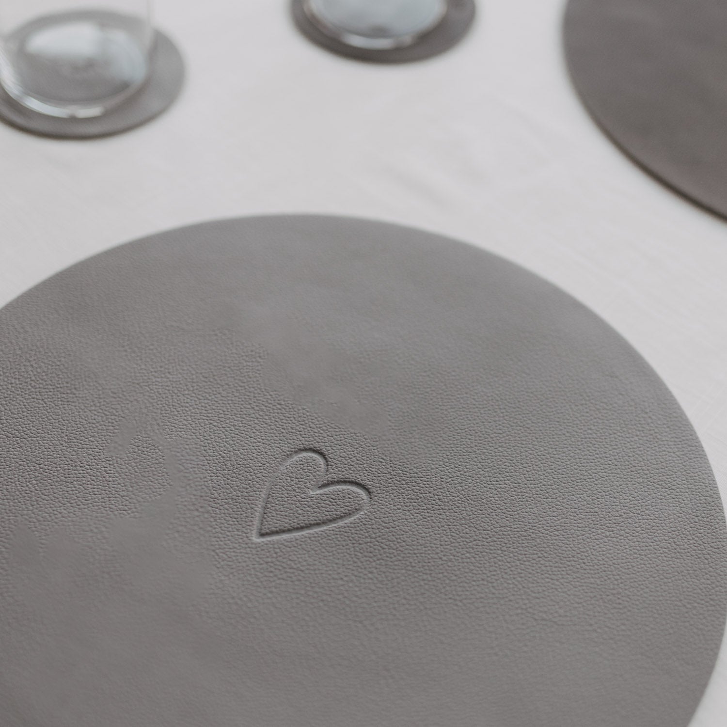 Wendbares Platzset "Wie schön" (Grau)