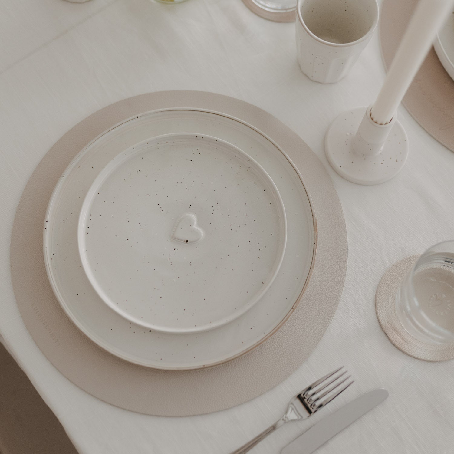 Wendbares Platzset "Herz" - 35 cm (Creme)