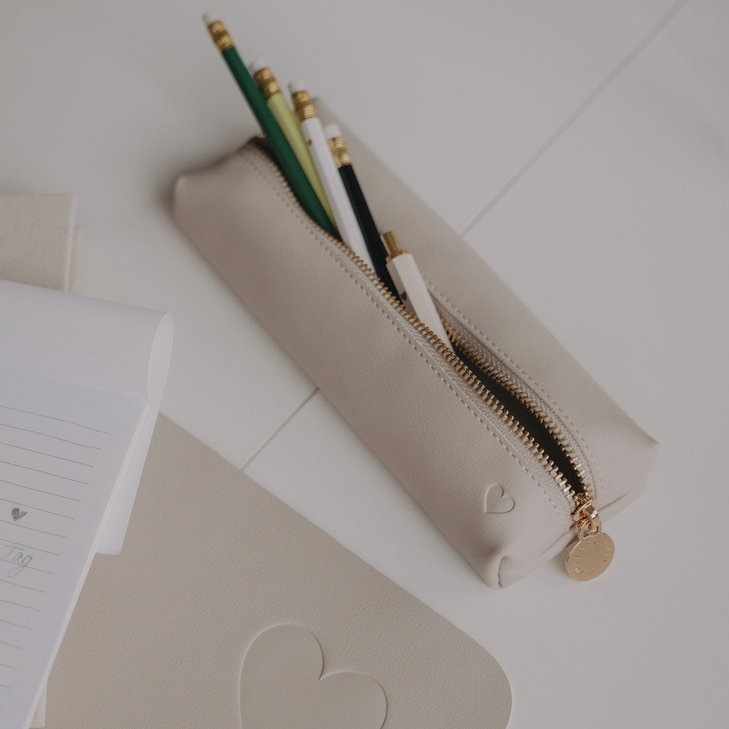 Federtasche "Herz" (Taupe)