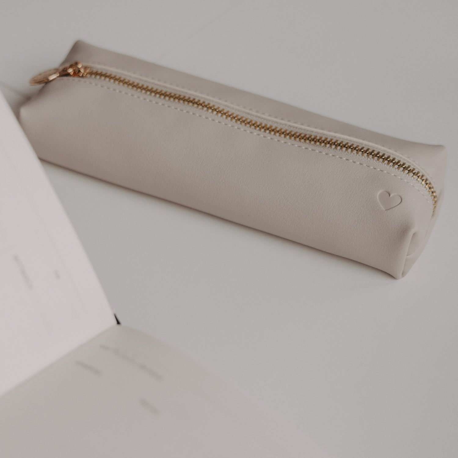 Federtasche "Herz" (Taupe)