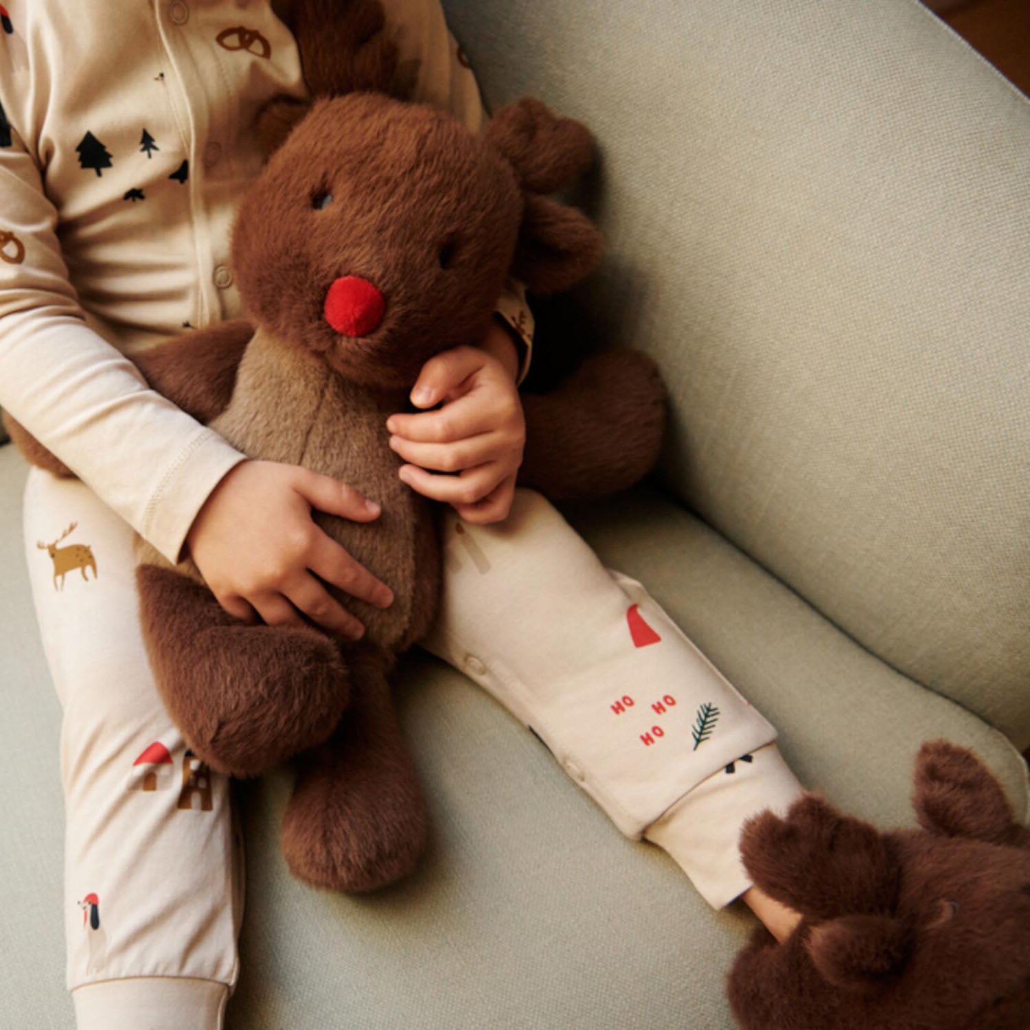 Rentier-Hausschuhe "Aviaj" (Pecan)