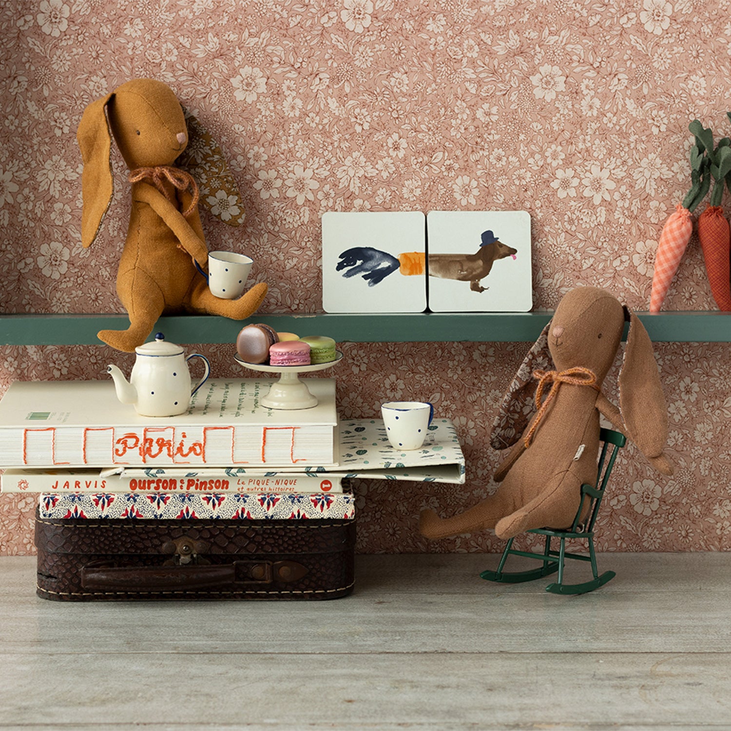 Hase - 21 cm (Chocolate Brown)