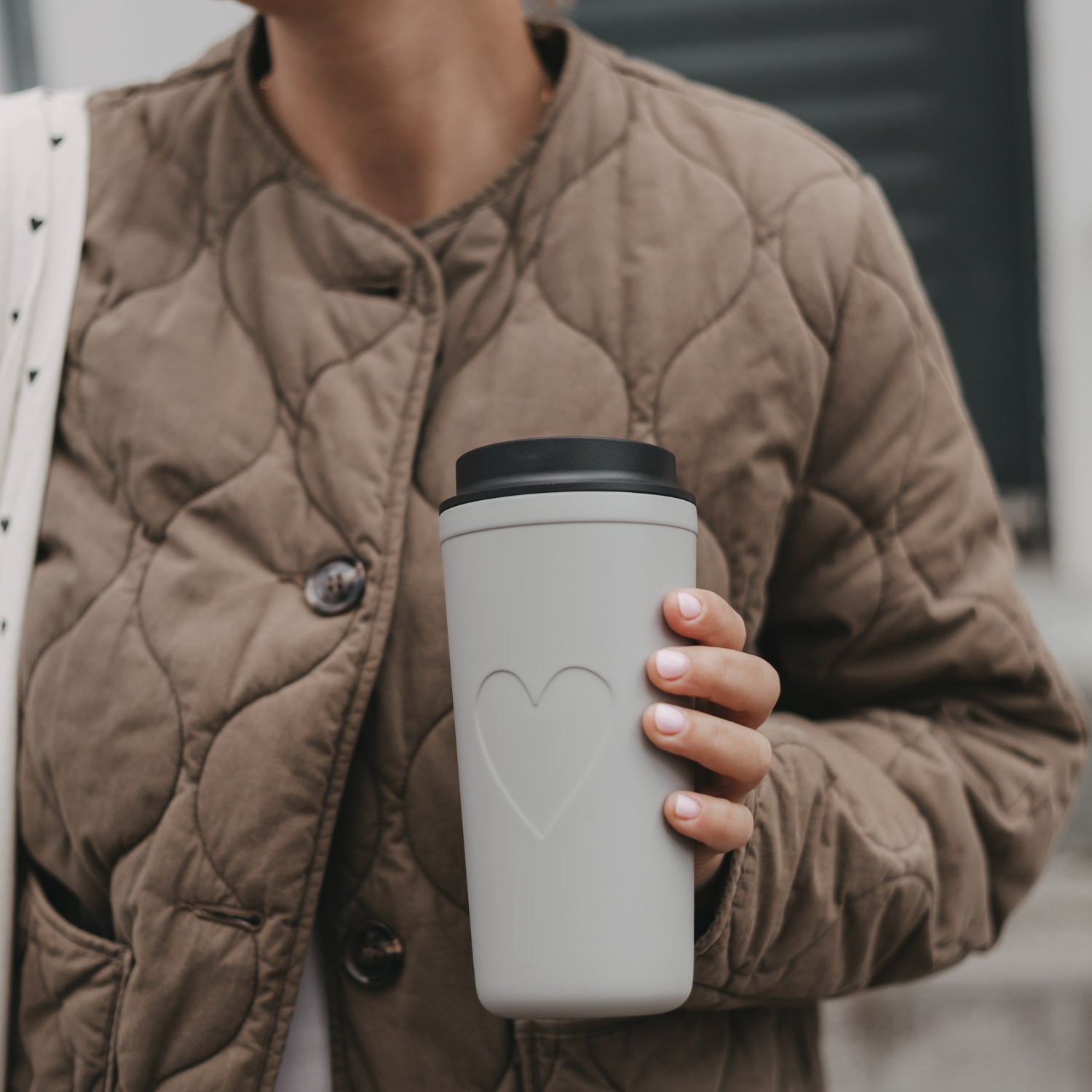 To go Becher "Herz" - 540 ml (Grau)
