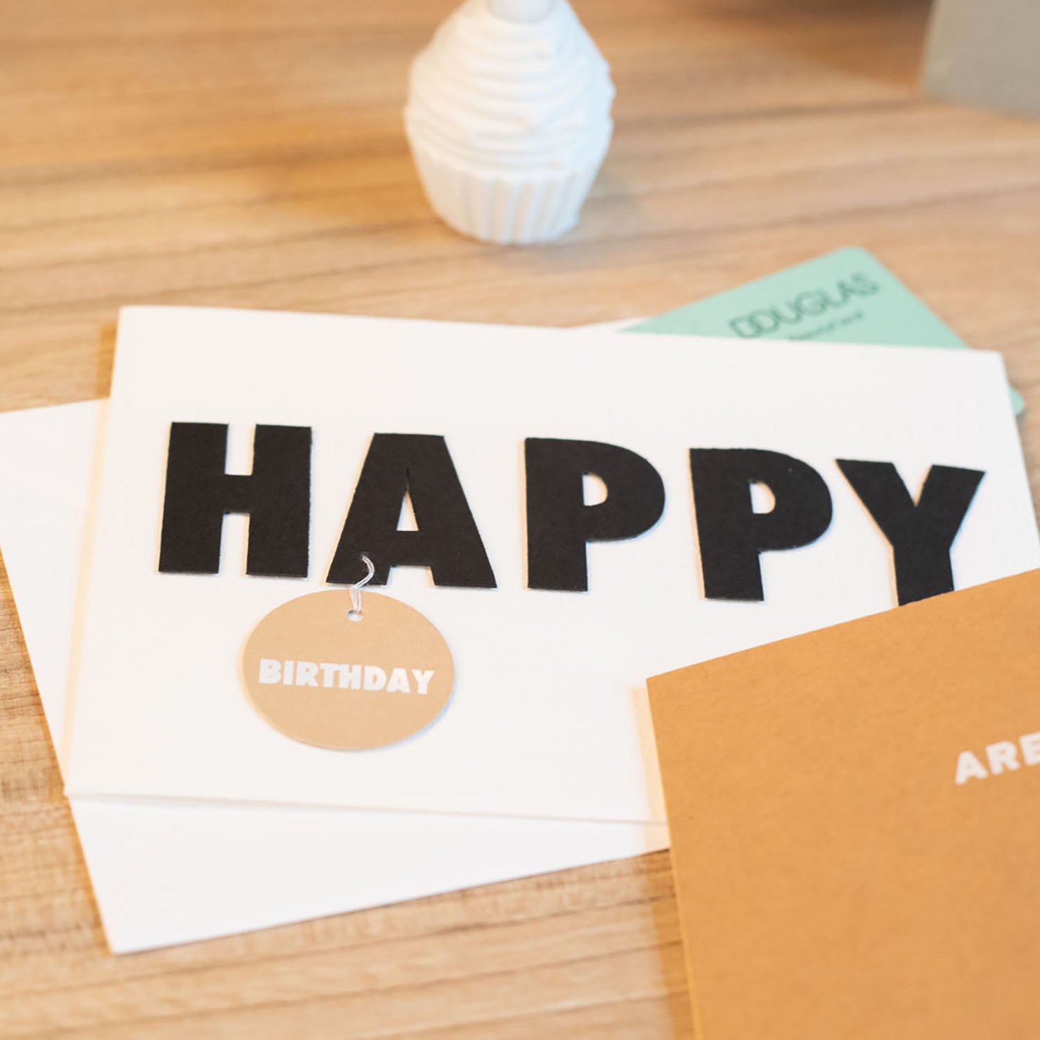 Ereigniskarte "Happy Birthday" - 12x17 cm (Weiß)