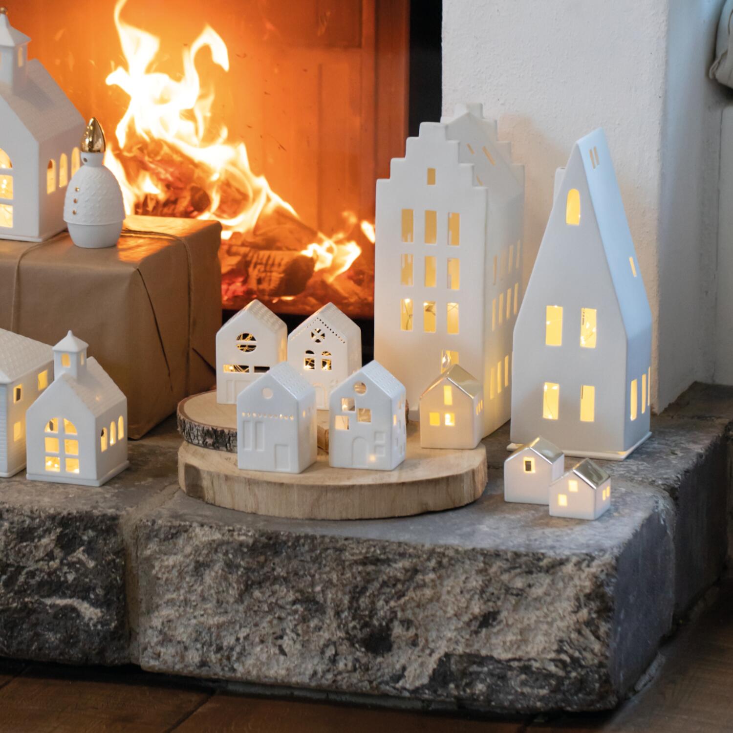 Lichthaus "LIVING - Spitzdach" - 7,5x7,5x20 cm (Weiß)