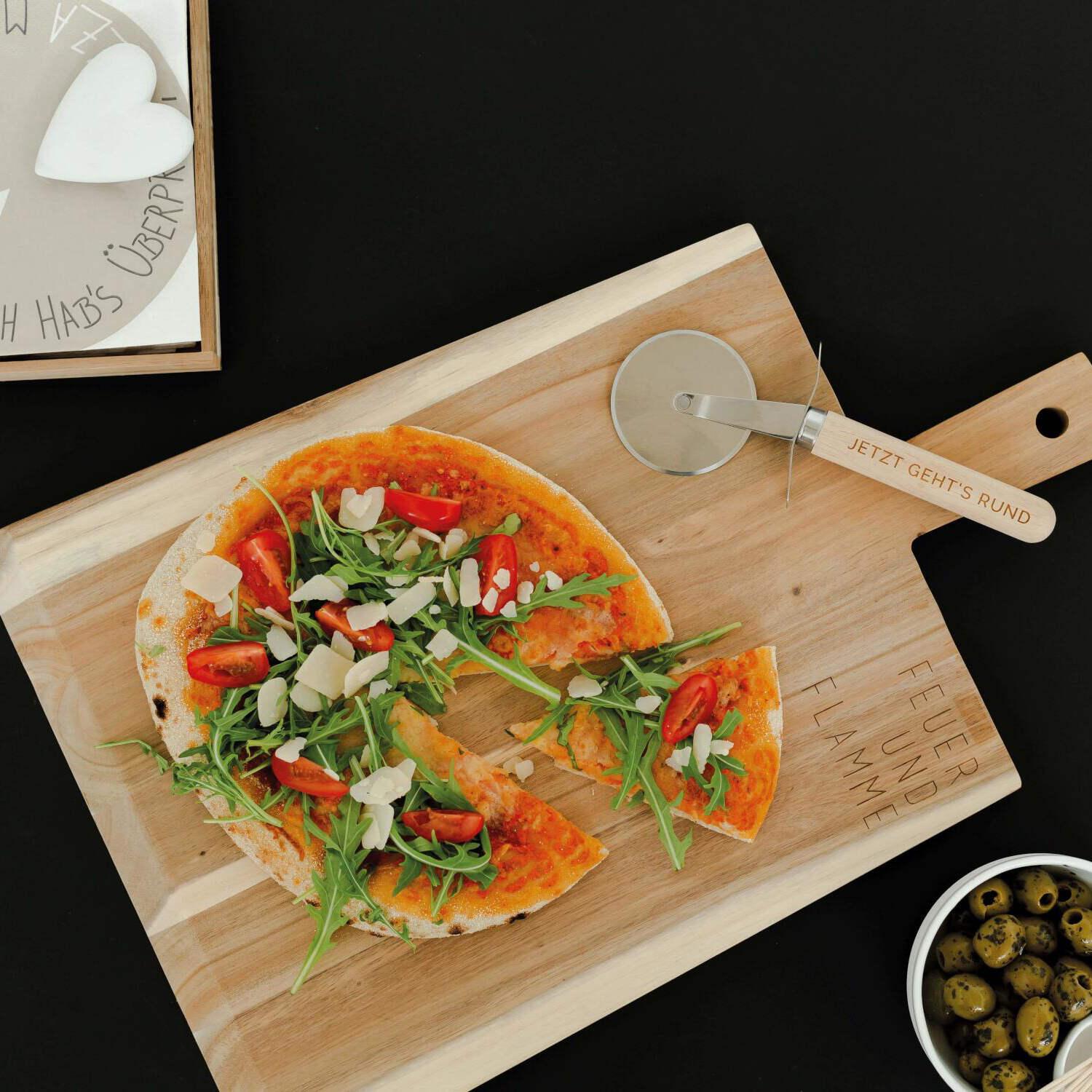 Pizzaschneider "Jetzt geht's rund" - 20,5x7,5x2 cm (Natur)