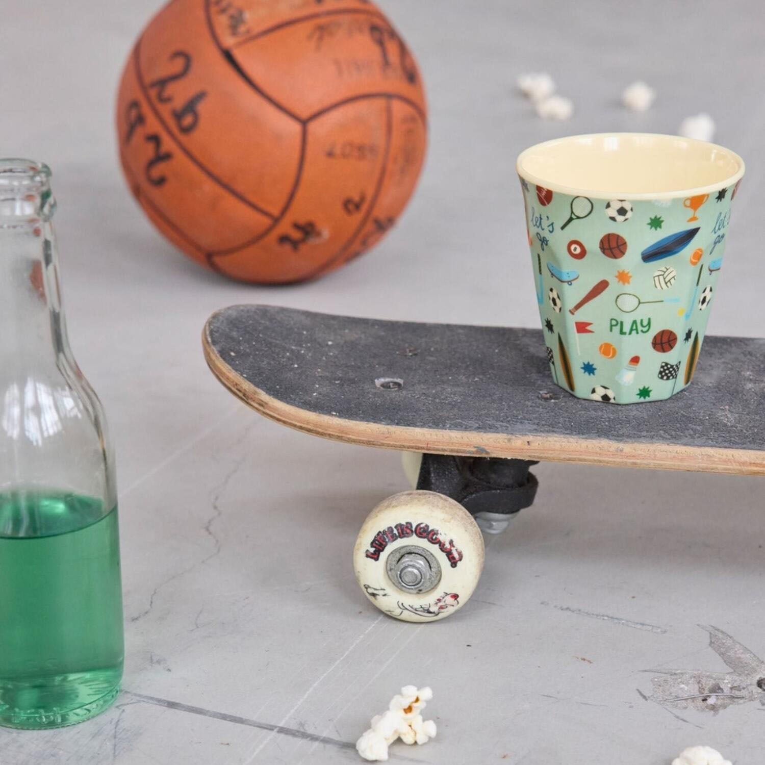 Melamine Teller "Sports"- 20 cm (Bunt)