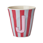 Melamin Becher mit Streifen "Buchstabe J" - Medium (Rot/Hellblau)