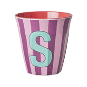Melamin Becher mit Streifen "Buchstabe S" - Medium (Rosa/Lila)
