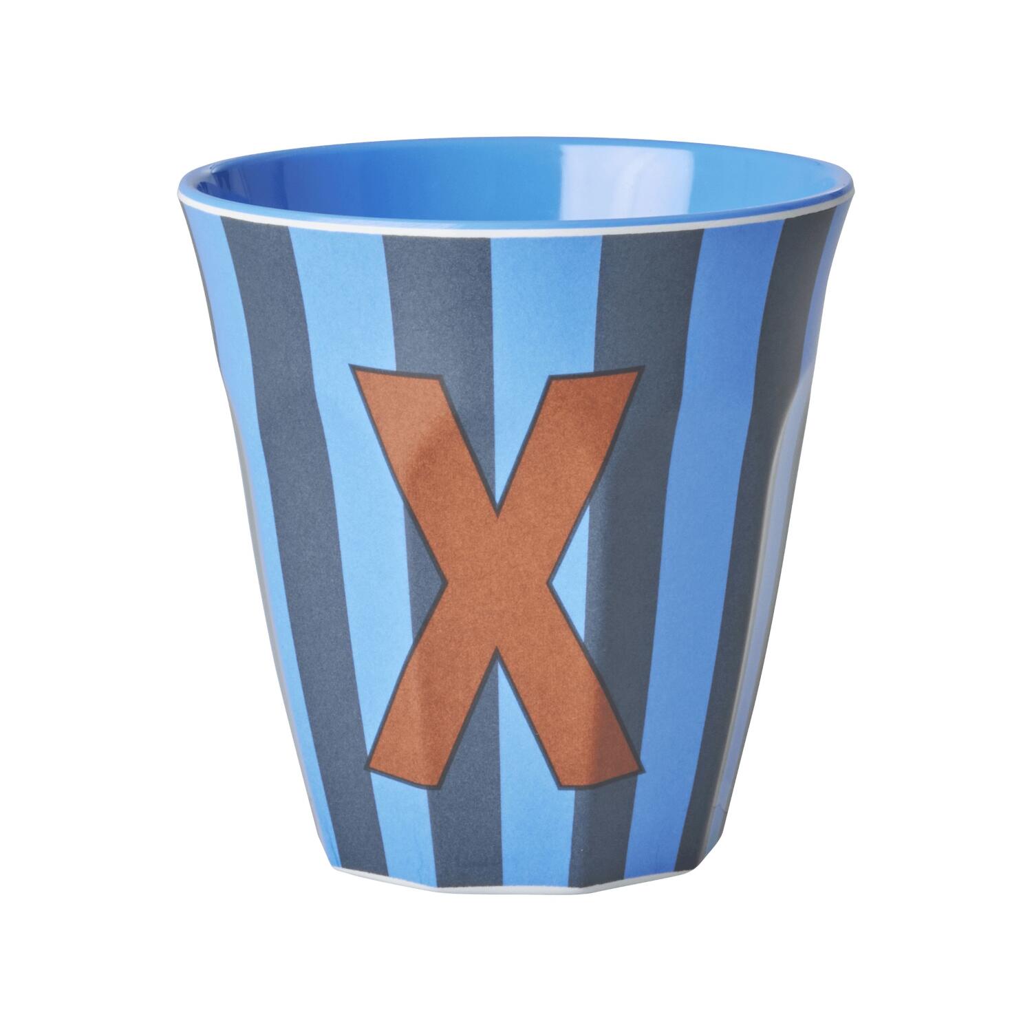Melamin Becher mit Streifen "Buchstabe X" - Medium (Blau/Dunkelblau)
