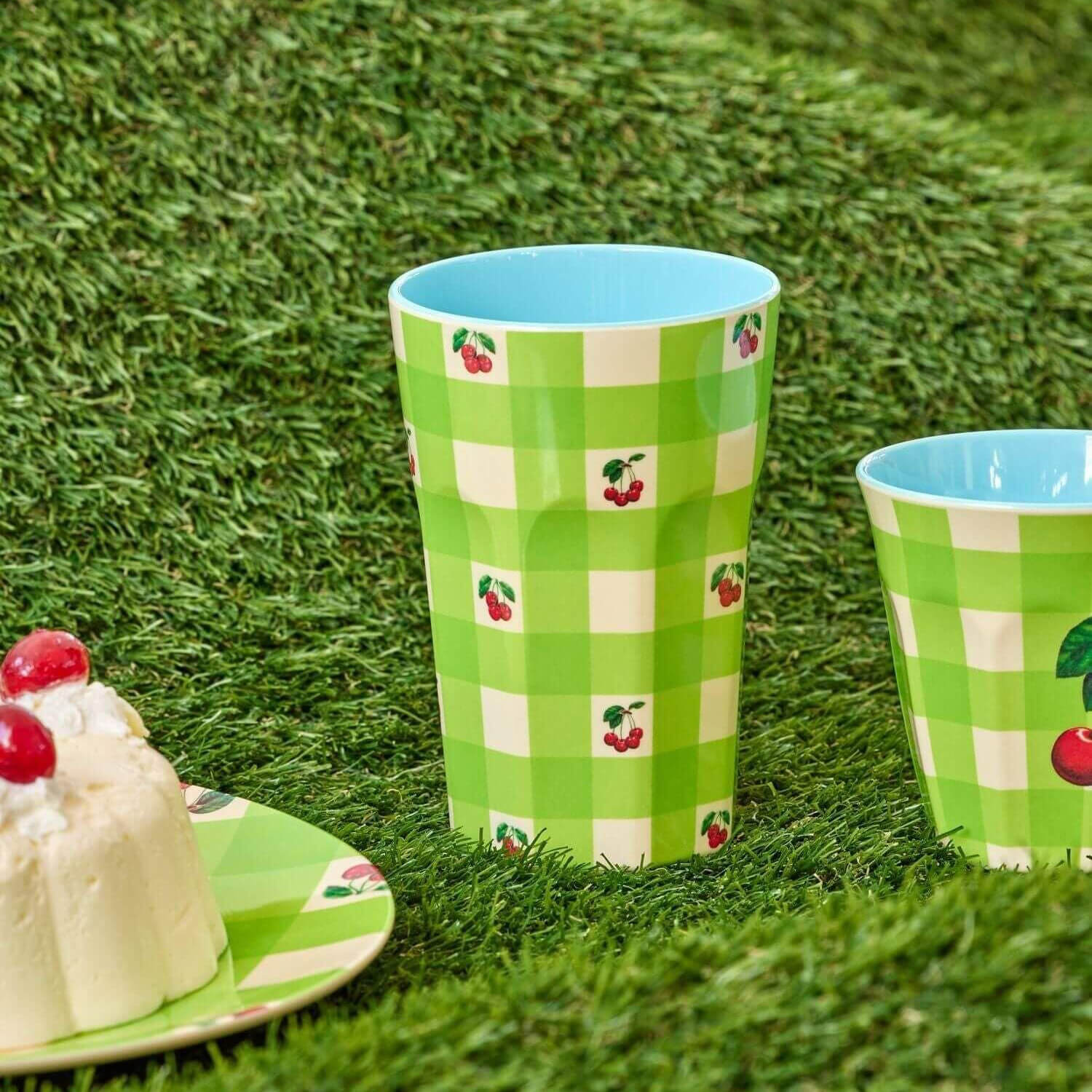 Melamin Becher "Love Therapy Cherry" - L (Bunt)