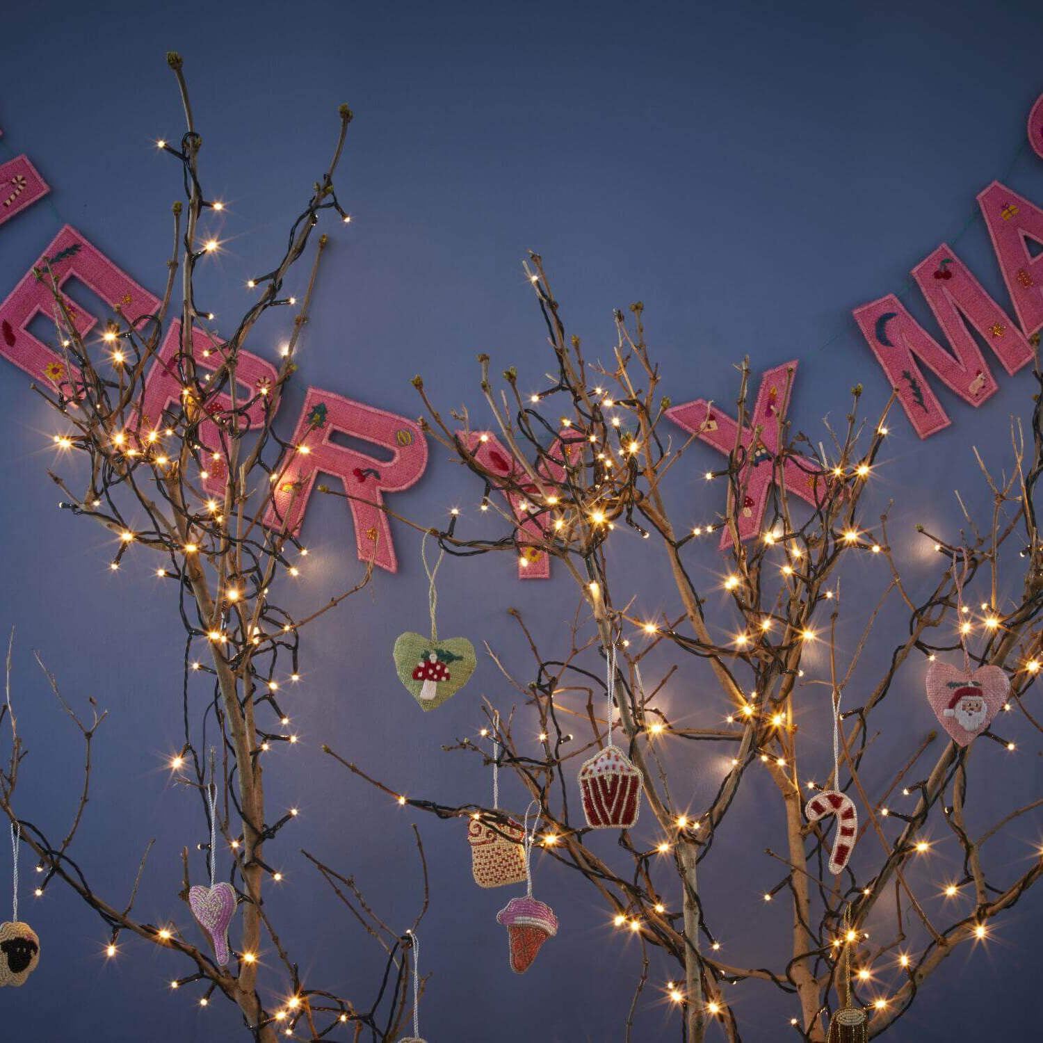Weihnachtsgirlande "HAPPY XMAS" (Pink)