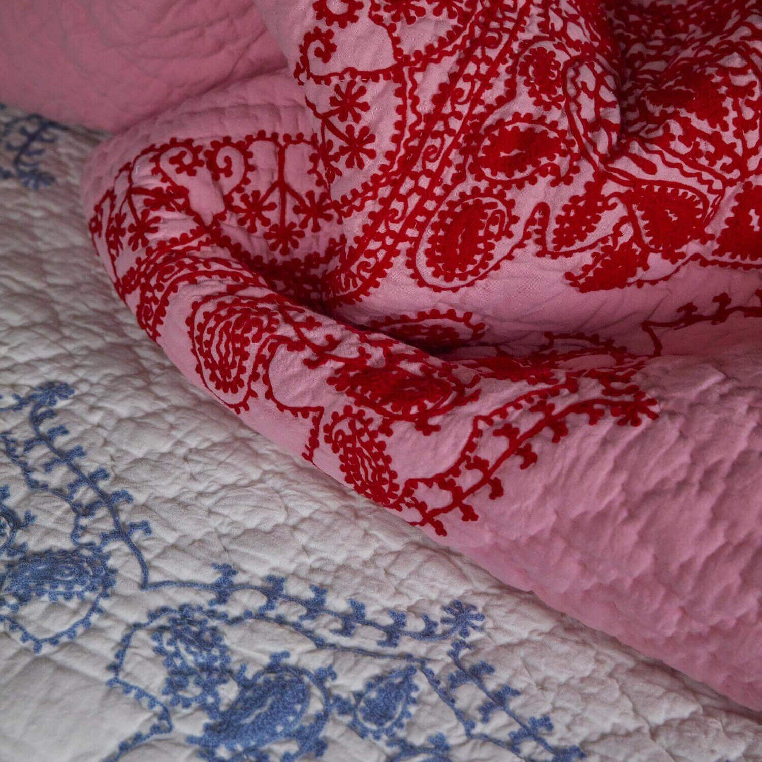 Quilt mit Stickerei - 250x225 cm (Pink) Rice