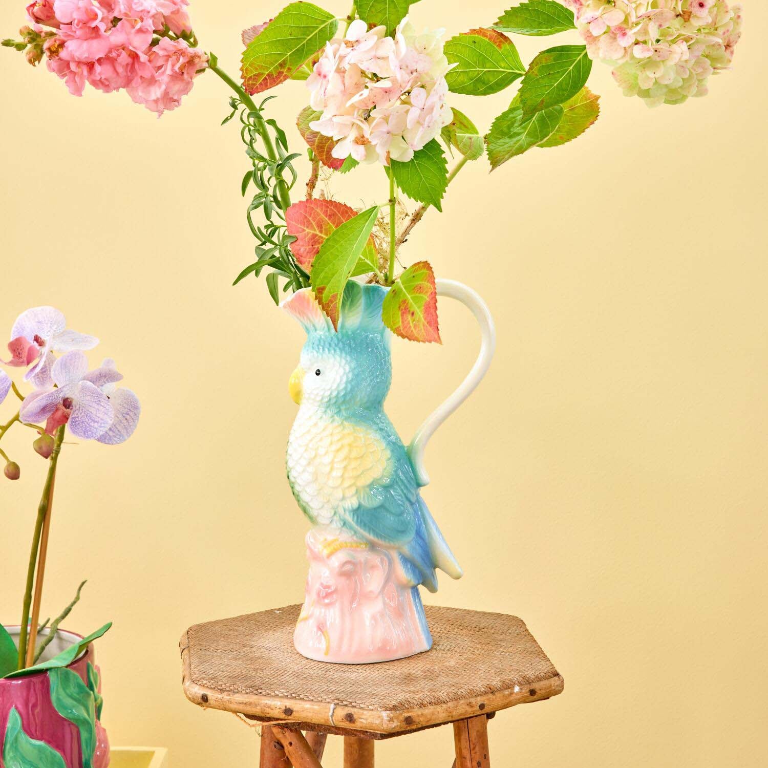 Keramikkrug "Exotic Bird" - 14x9,5 cm (Bunt)