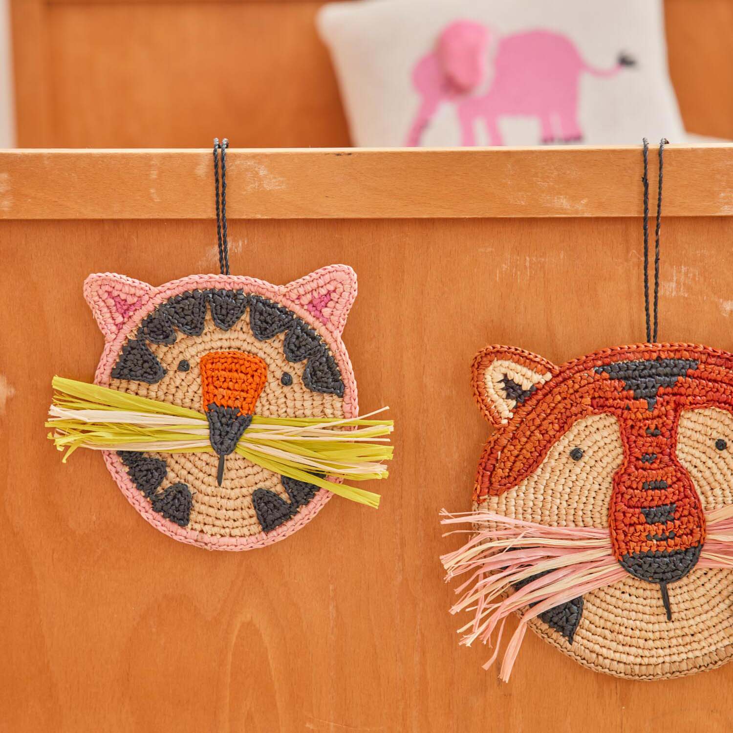 Wanddekoration "Raffia - Animal" - M (Burnt Terracotta) Rice