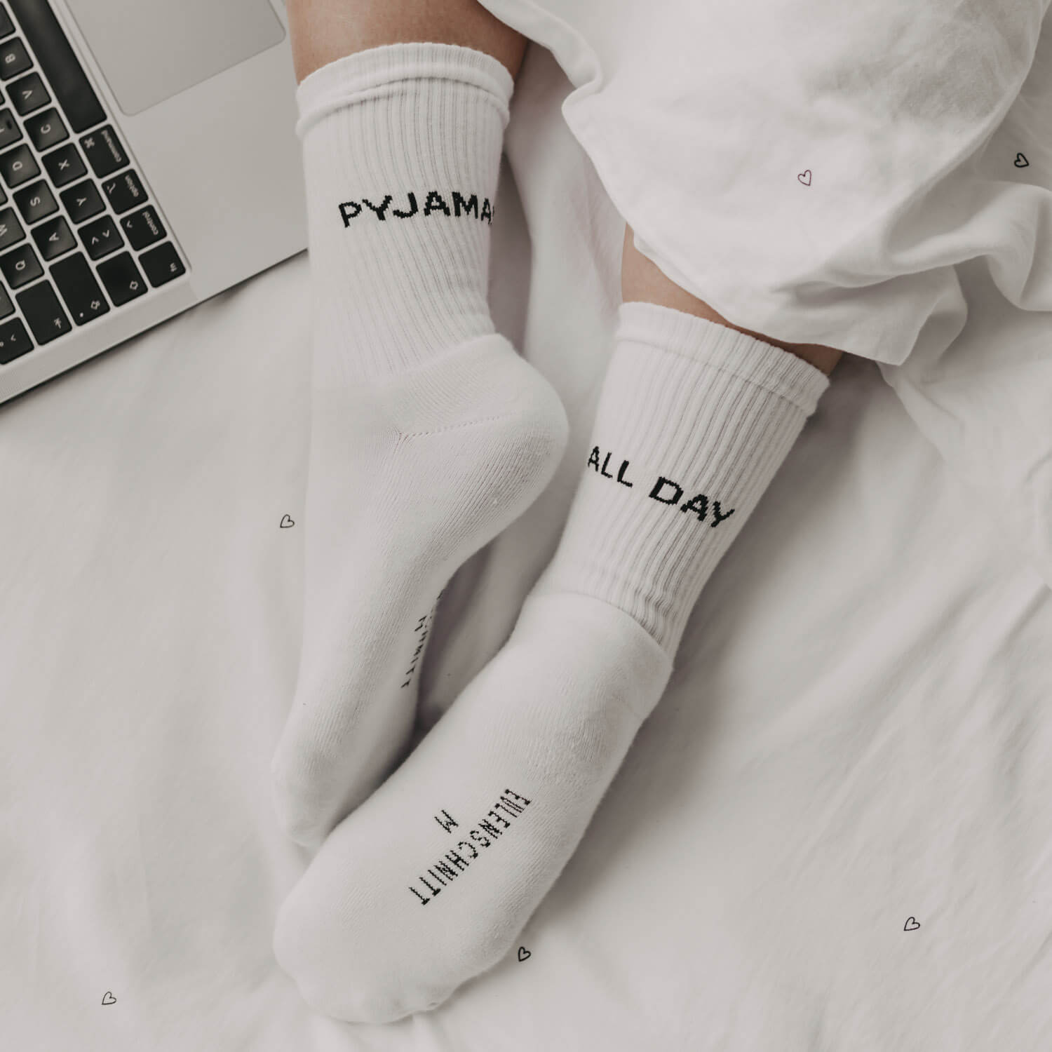 Socken "Pyjamas all day" (Weiß)