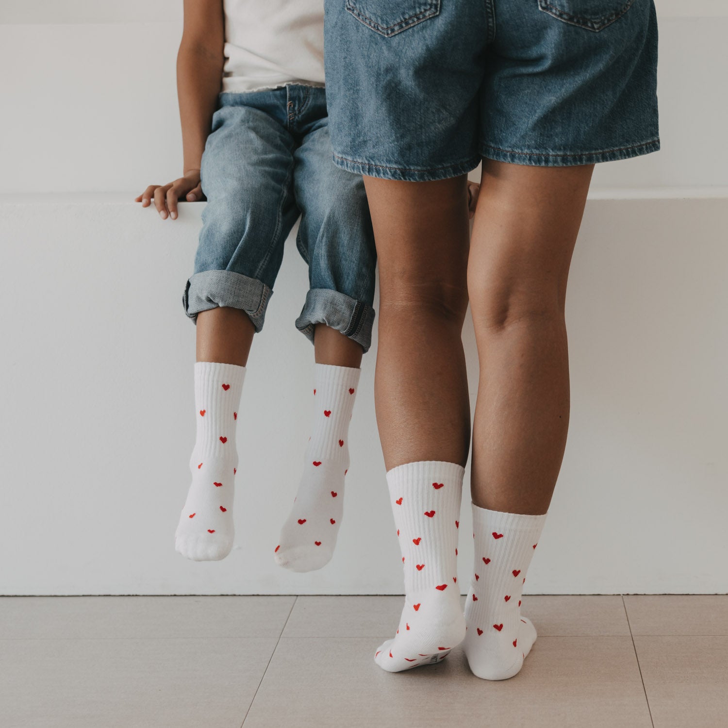 Kids Socken "Allover Herzen" (Weiß/Rot)