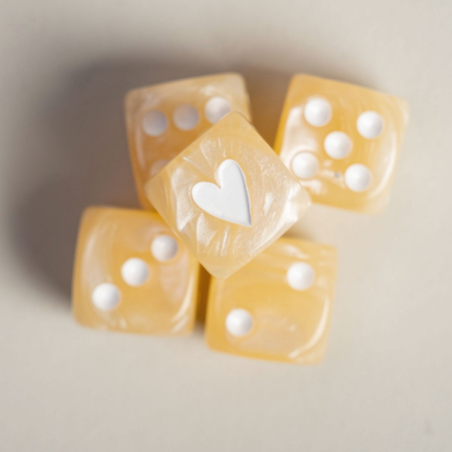 Kniffel-Set aus Würfel, Kugelschreiber & Block (Creme) Eulenschnitt