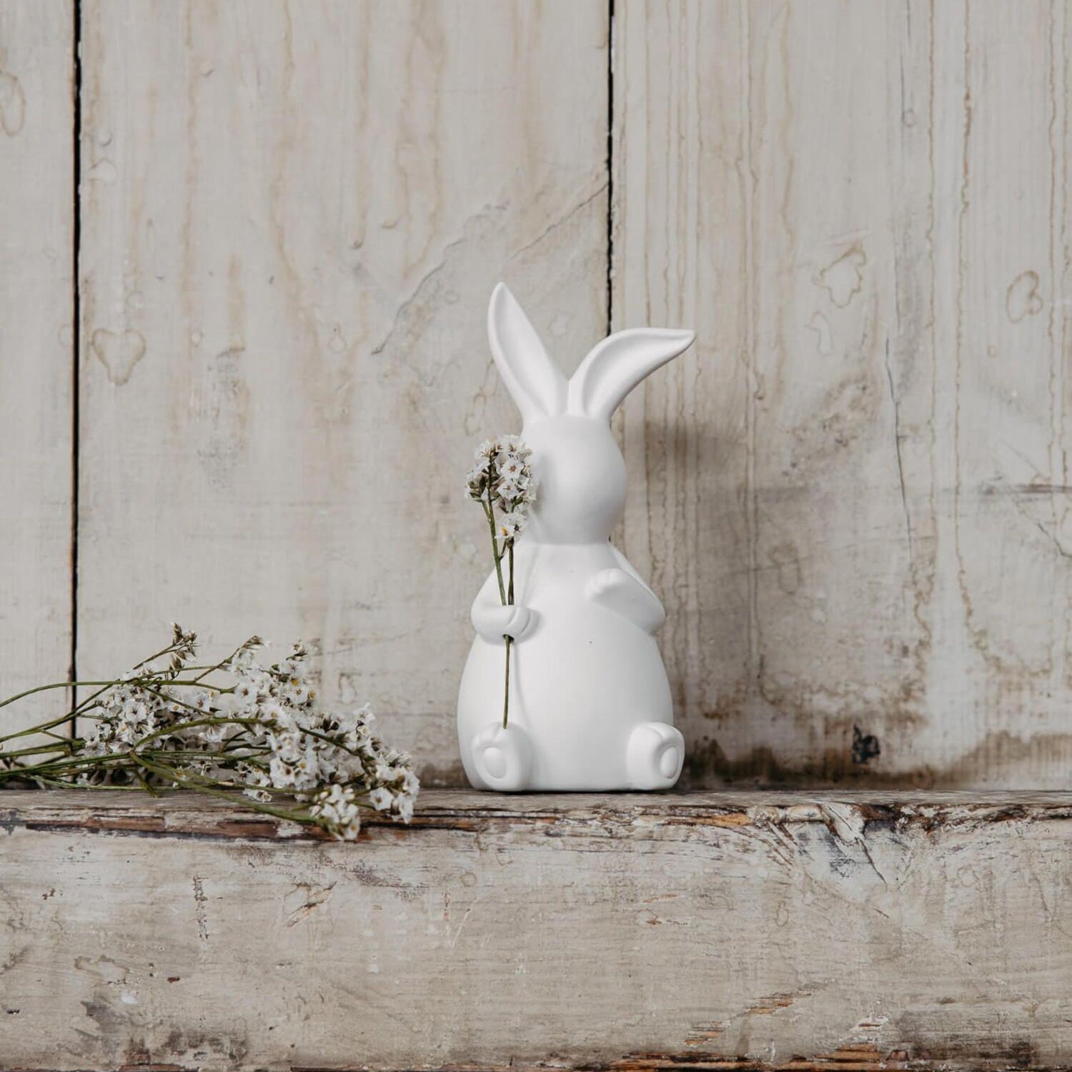 Osterdekoration Hase "Emilia" - 6x6x14 cm (Weiß)